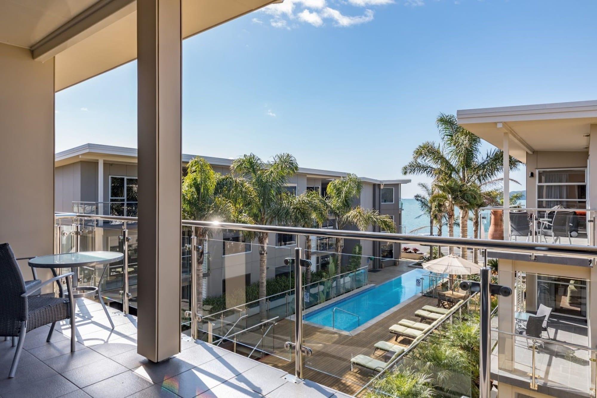 Edgewater Palms Apartments Paihia Exteriör bild
