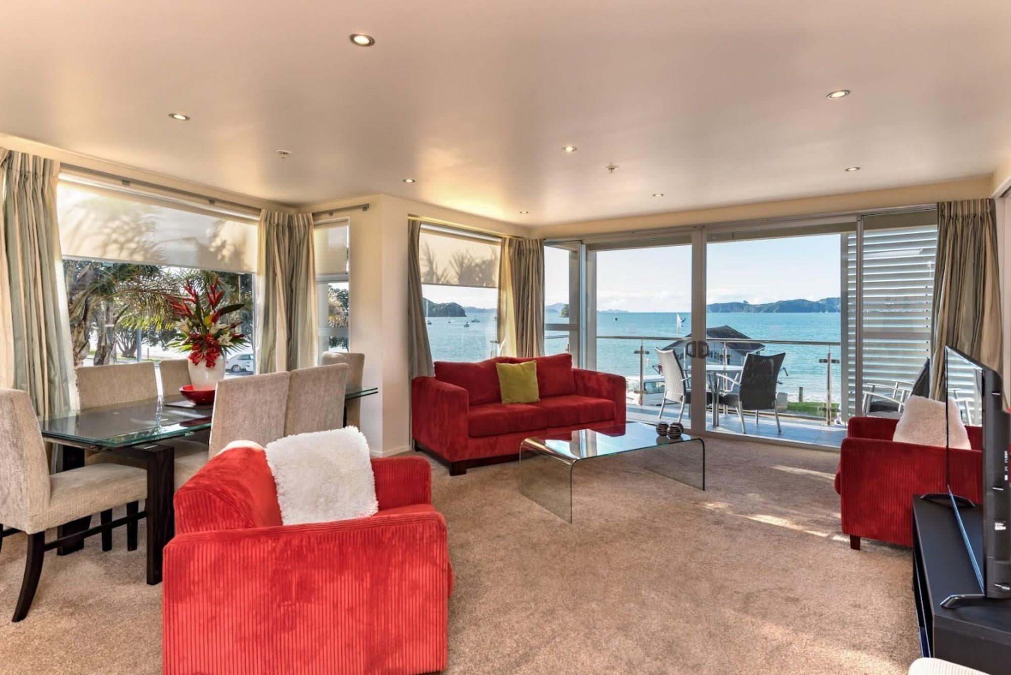 Edgewater Palms Apartments Paihia Exteriör bild