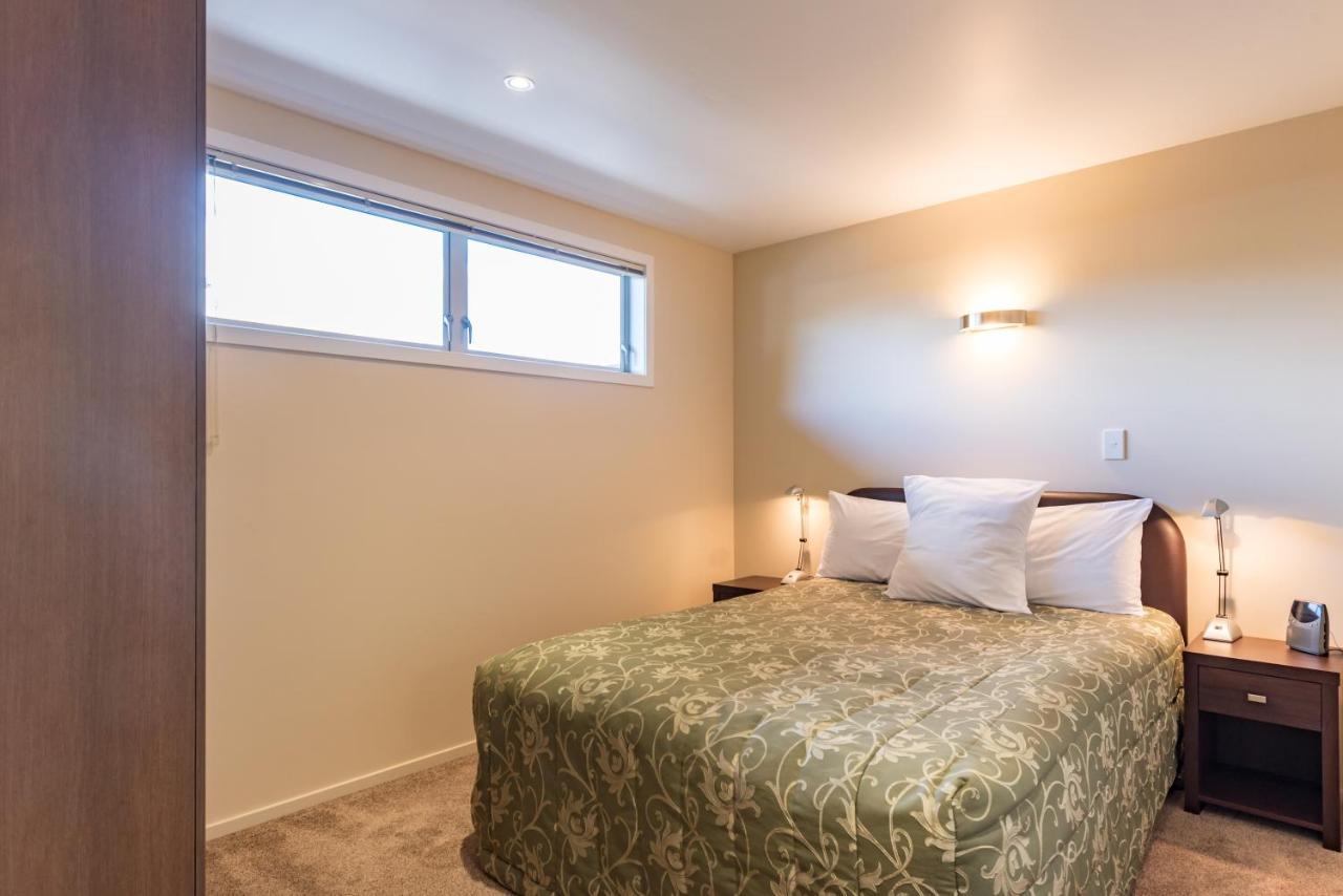 Edgewater Palms Apartments Paihia Exteriör bild