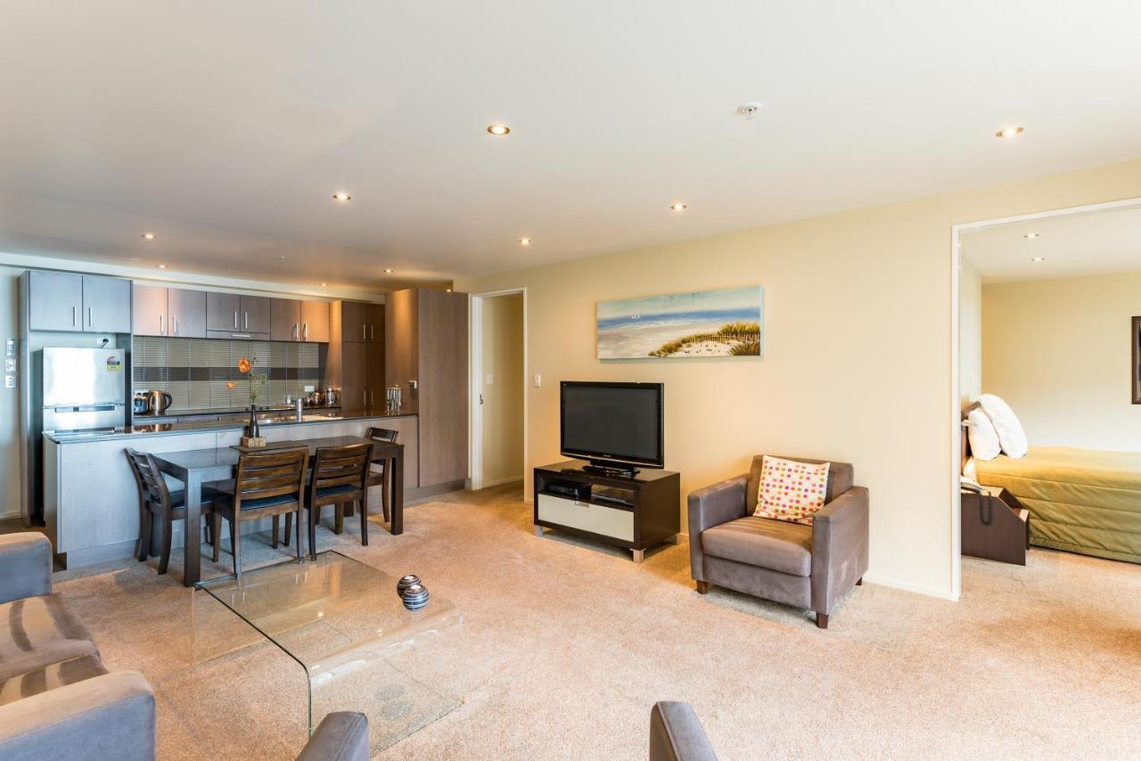 Edgewater Palms Apartments Paihia Exteriör bild